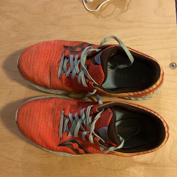 Saucony Kinvara 11s. - Picture 2 of 5